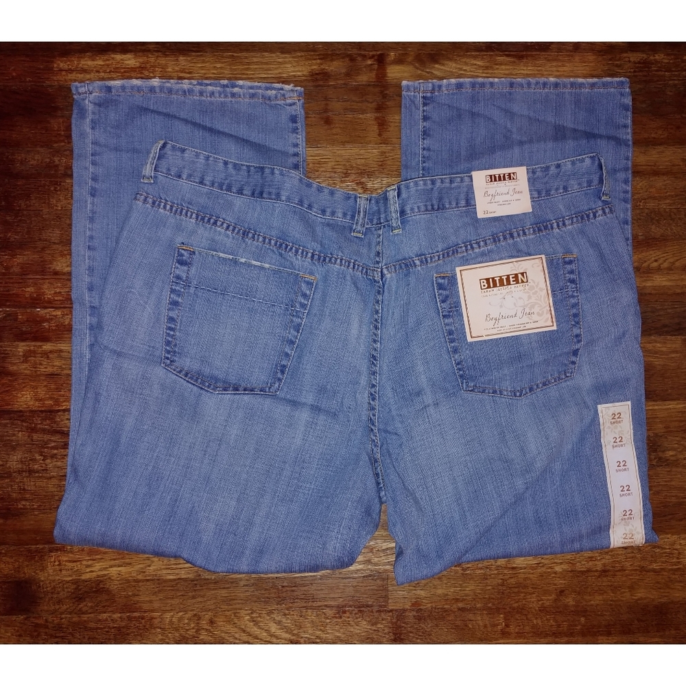NWT Sarah Jessica Parker SJP Bitten denim boyfriend jeans size 22 Short